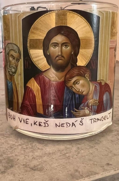okamžitá odluka cirkvi od štátu !